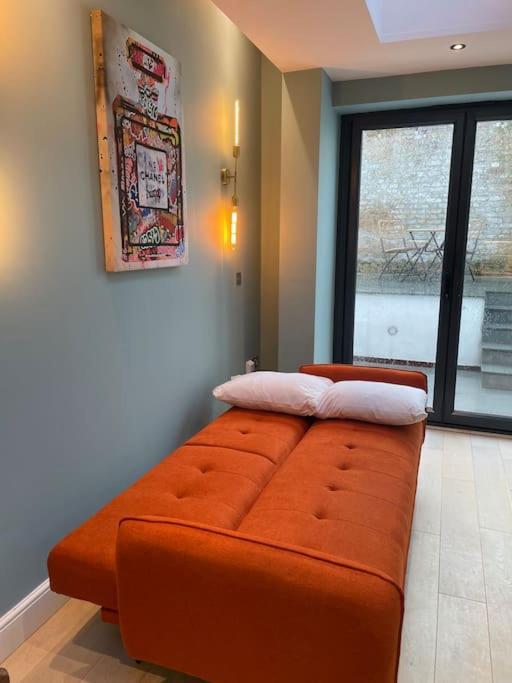 Pillow Menu! 1 Bed Garden Flat Finsbury Park London Bagian luar foto