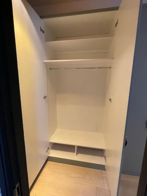 Pillow Menu! 1 Bed Garden Flat Finsbury Park London Bagian luar foto