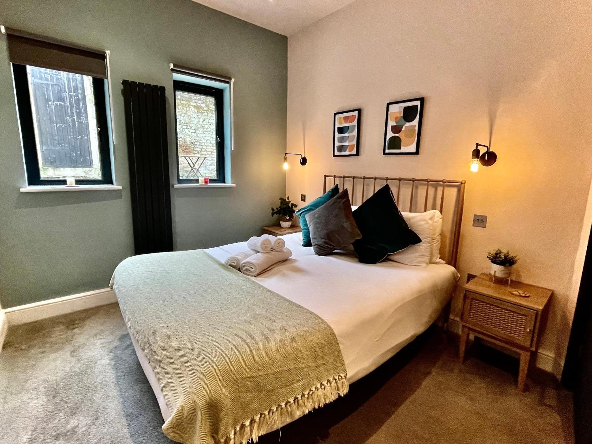 Pillow Menu! 1 Bed Garden Flat Finsbury Park London Bagian luar foto